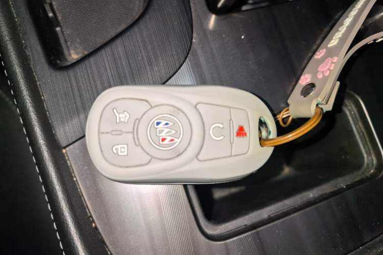 Used Buick LaCrosse 2021 552T Luxury Version Vehicle Key