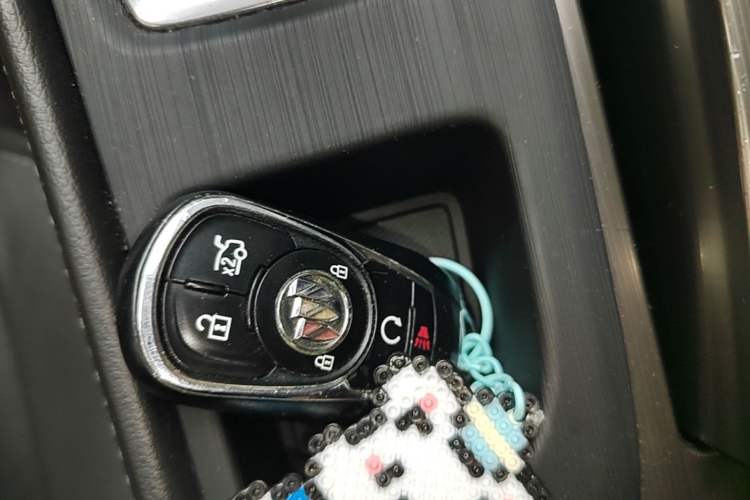 Used Buick LaCrosse 2021 552T Luxury Version Vehicle Key