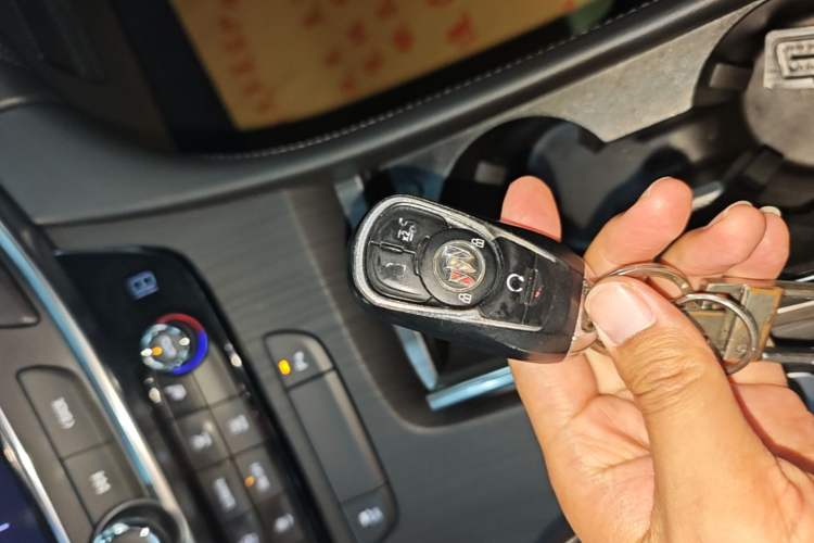 Used Buick LaCrosse 2021 552T Luxury Version Vehicle Key