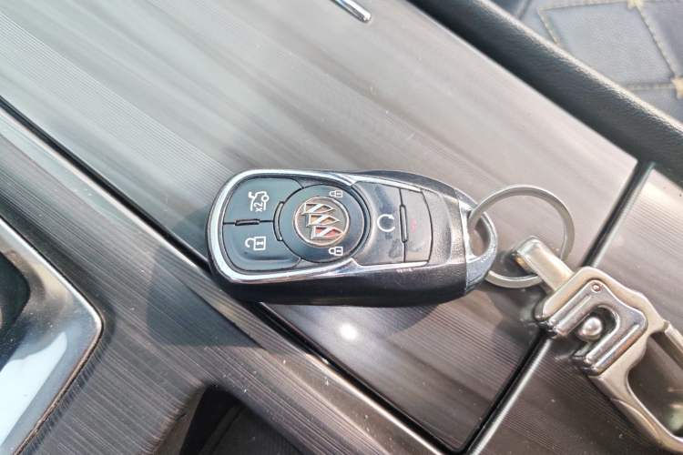Used Buick LaCrosse 2021 552T Luxury Version Vehicle Key