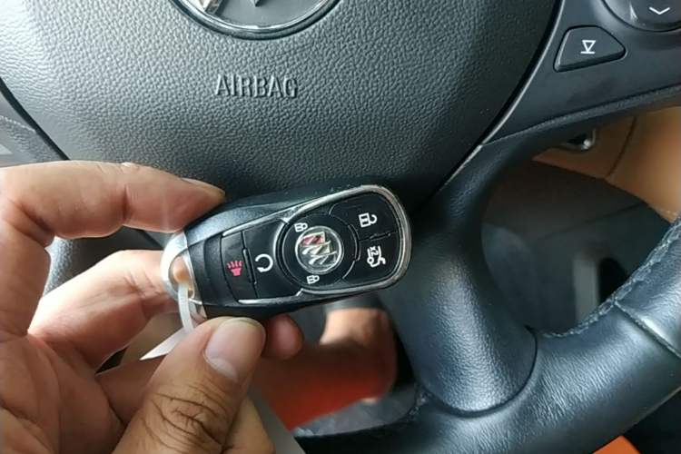 Used Buick LaCrosse 2021 652T Premium Edition Vehicle Key
