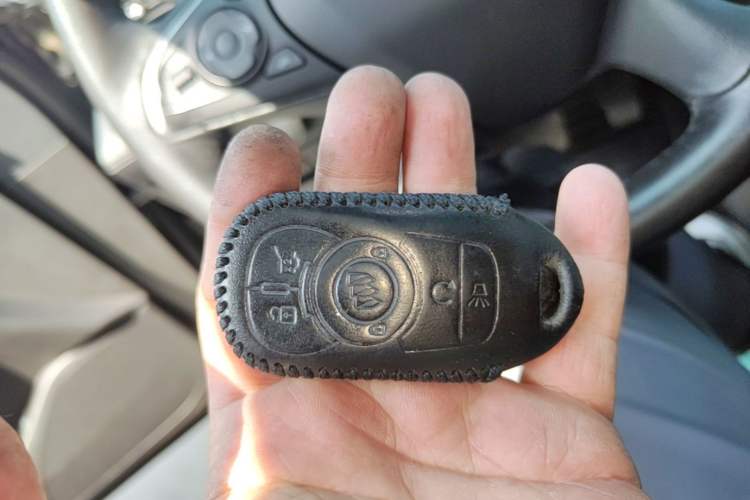 Used Buick LaCrosse 2021 552T Luxury Version Vehicle Key