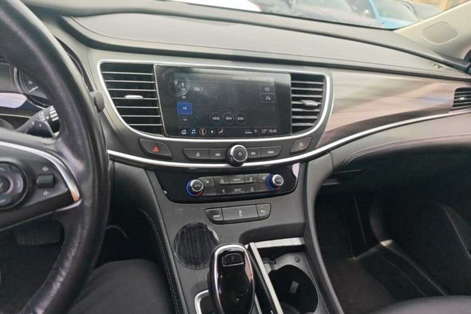 Used Buick LaCrosse 2021 652T Luxury Model Audio And AC Panel