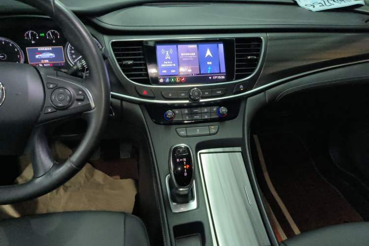 Used Buick LaCrosse 2021 652T Luxury Model Audio And AC Panel