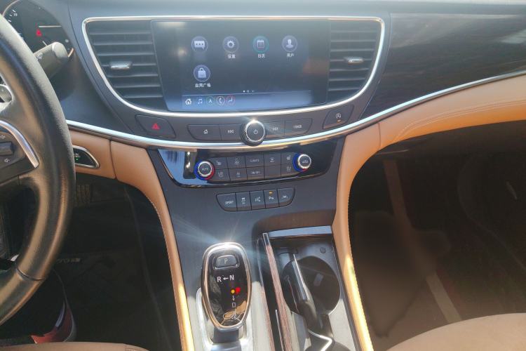 Used Buick LaCrosse 2021 652T Premium Edition Audio And AC Panel