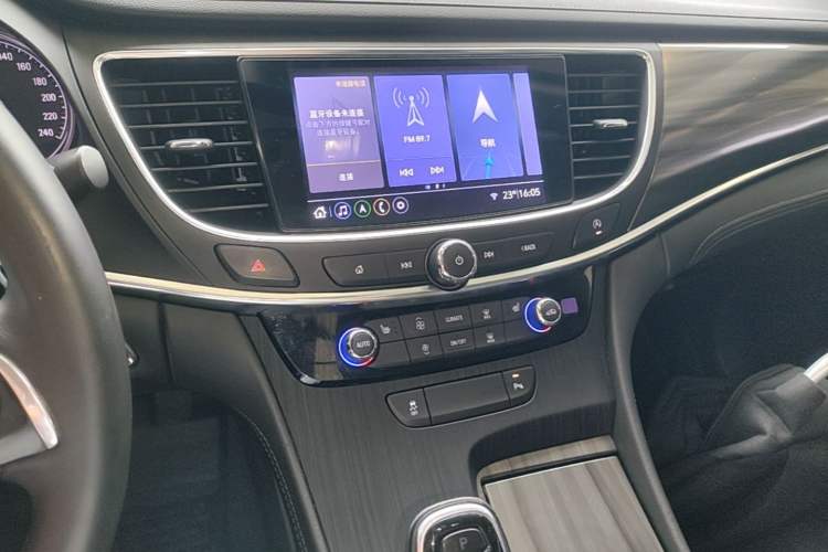 Used Buick LaCrosse 2021 552T Luxury Version Audio And AC Panel