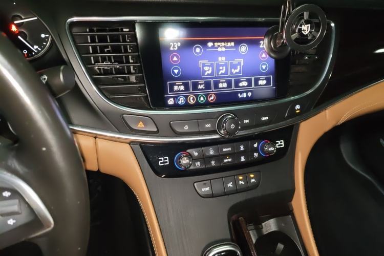 Used Buick LaCrosse 2021 652T Premium Edition Audio And AC Panel