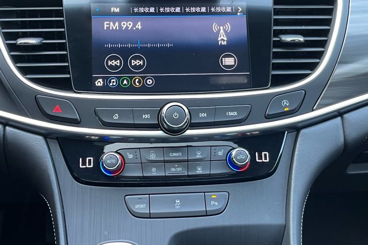 Used Buick LaCrosse 2021 652T Luxury Model Audio And AC Panel