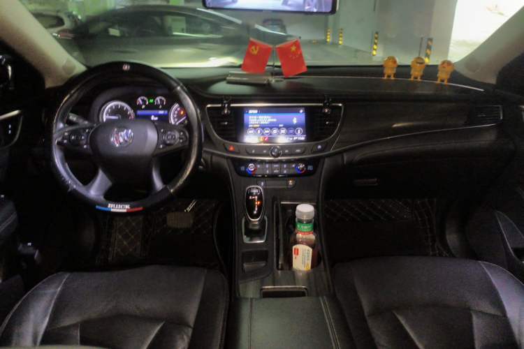 Used Buick LaCrosse 2021 552T Luxury Version Center Console