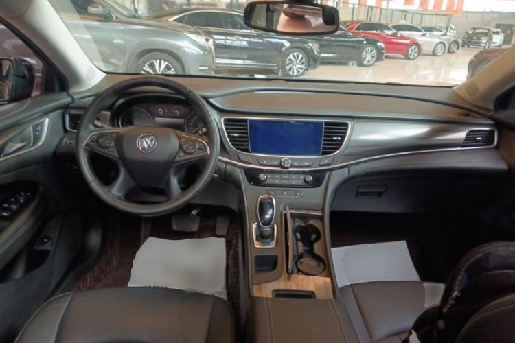 Used Buick LaCrosse 2021 652T Luxury Model Center Console
