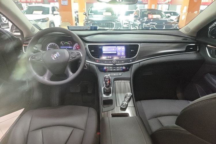 Used Buick LaCrosse 2021 652T Luxury Model Center Console