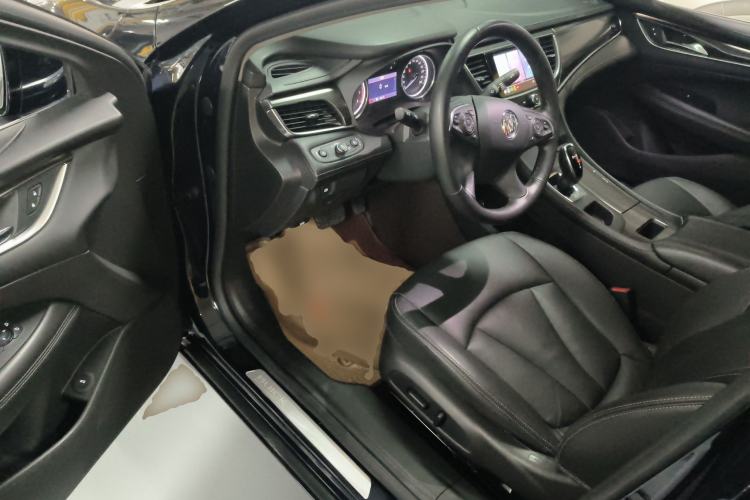 Used Buick LaCrosse 2021 652T Luxury Model Driver Seat