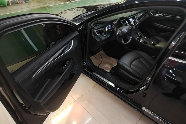 Used Buick LaCrosse 2021 552T Luxury Version Driver Seat