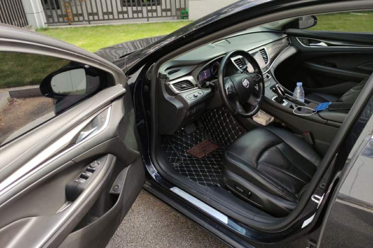 Used Buick LaCrosse 2021 552T Luxury Version Driver Seat