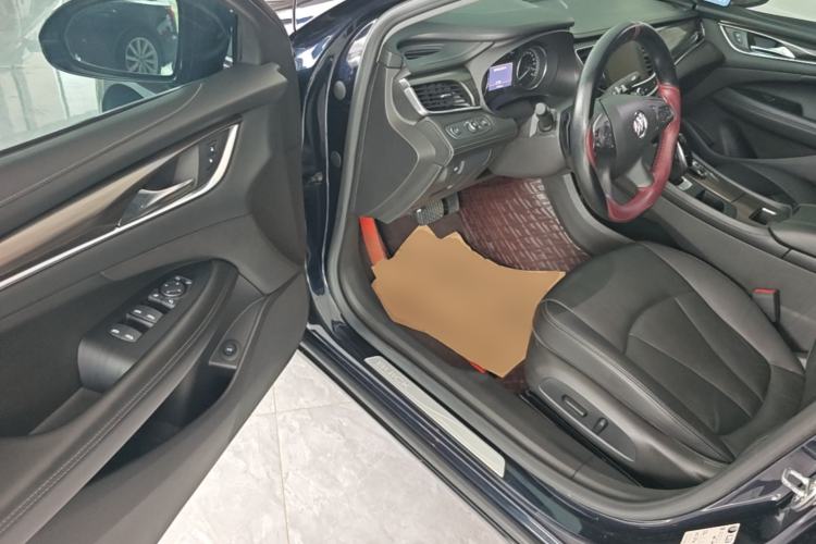 Used Buick LaCrosse 2021 652T Luxury Model Driver Seat