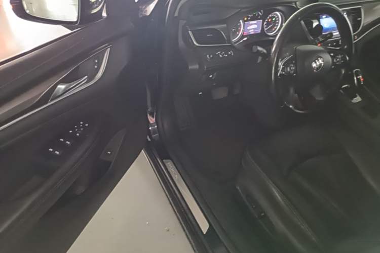 Used Buick LaCrosse 2021 652T Luxury Model Driver Seat