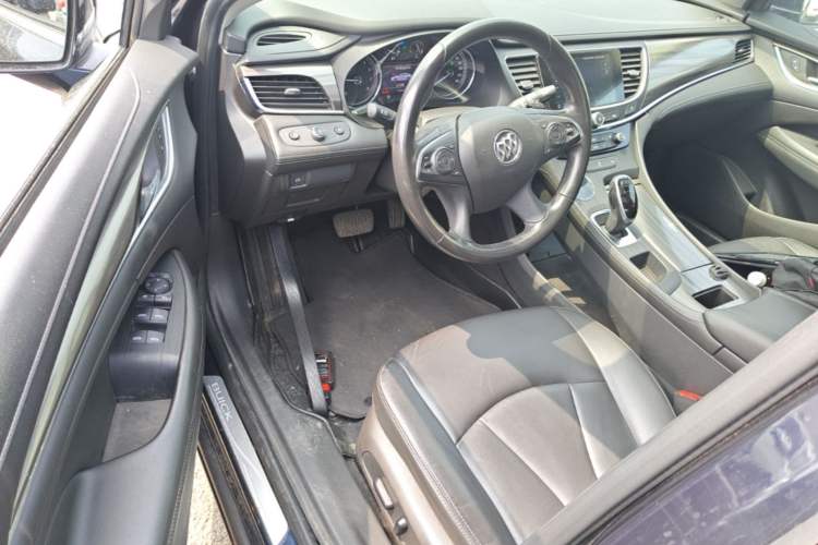 Used Buick LaCrosse 2021 652T Luxury Model Driver Seat