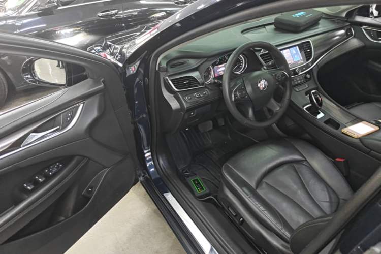 Used Buick LaCrosse 2021 552T Luxury Version Driver Seat