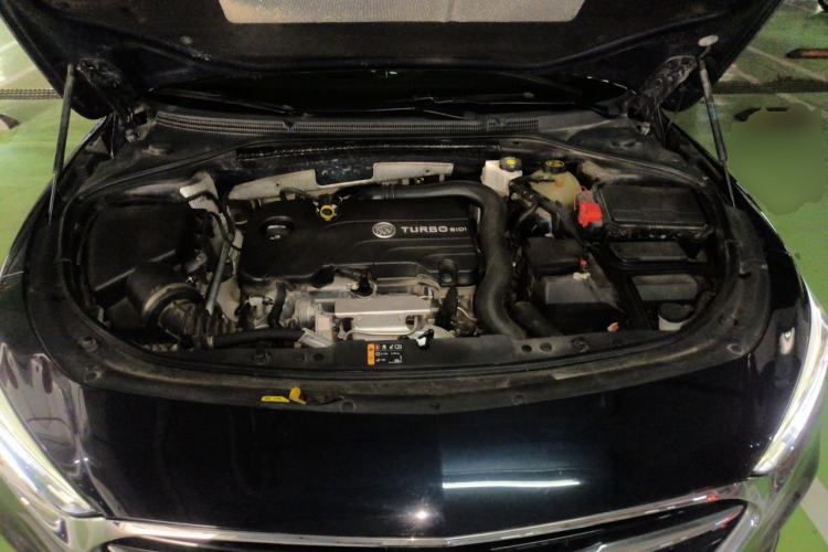 Used Buick LaCrosse 2021 552T Luxury Version Engine Bay