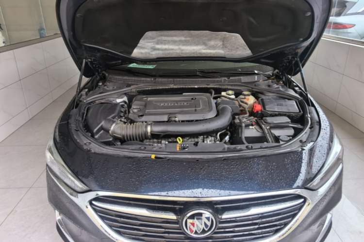 Used Buick LaCrosse 2021 652T Luxury Model Engine Bay