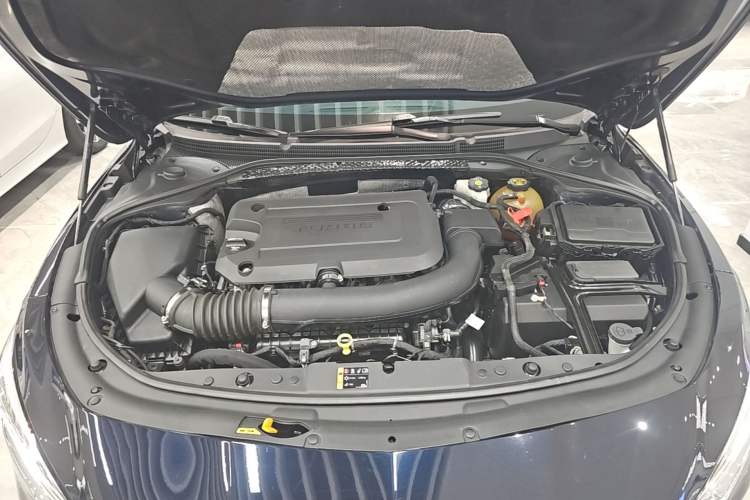 Used Buick LaCrosse 2021 652T Luxury Model Engine Bay