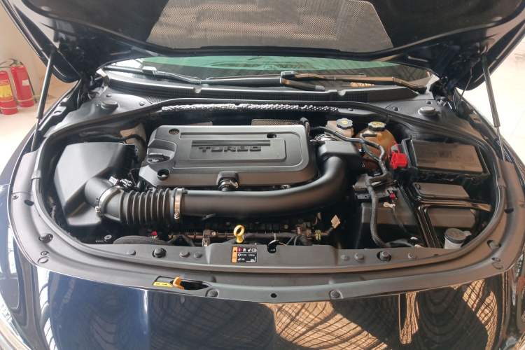 Used Buick LaCrosse 2021 652T Luxury Model Engine Bay