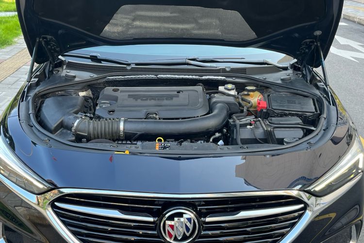 Used Buick LaCrosse 2021 652T Luxury Model Engine Bay