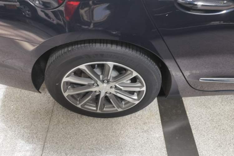 Used Buick LaCrosse 2021 652T Luxury Model Exterior 5