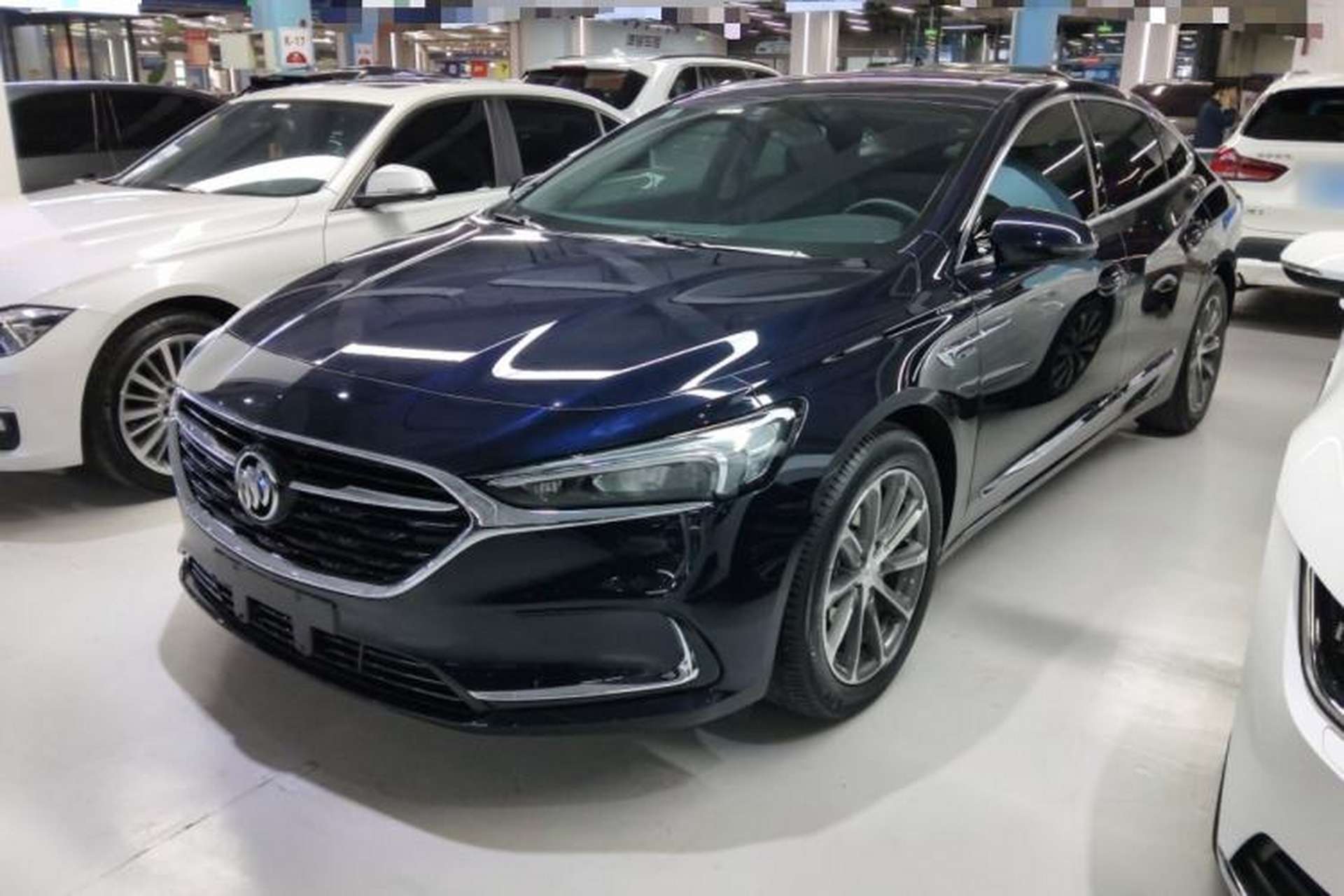 Used Buick LaCrosse 2021 652T Luxury Model Front Left 45 Deg