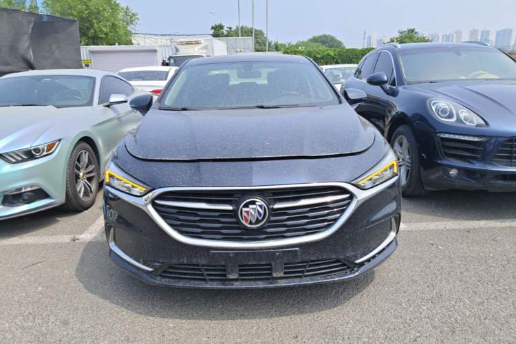 Used Buick LaCrosse 2021 652T Luxury Model Front