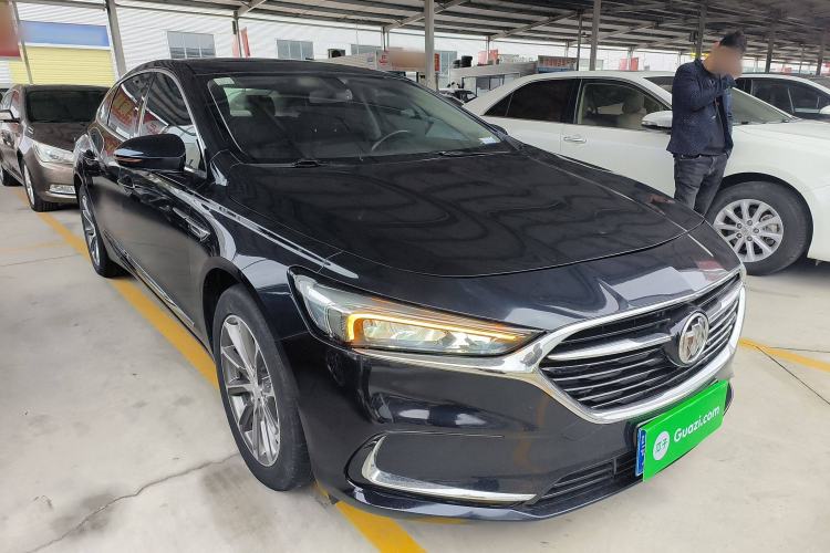Used Buick LaCrosse 2021 652T Luxury Model Front Right 45 Deg