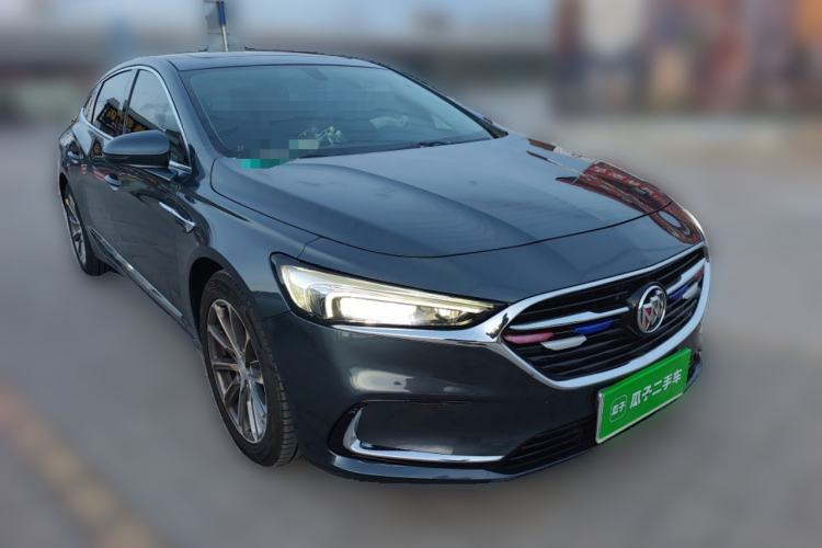 Used Buick LaCrosse 2021 652T Luxury Model Front Right 45 Deg