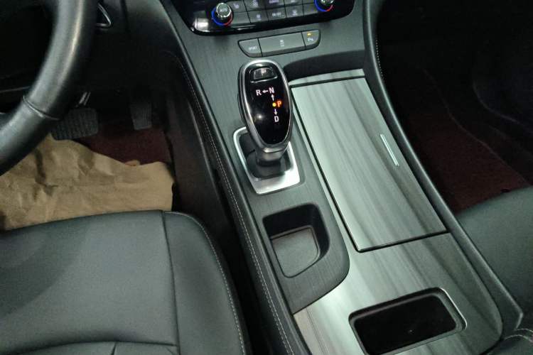Used Buick LaCrosse 2021 652T Luxury Model Gear Lever