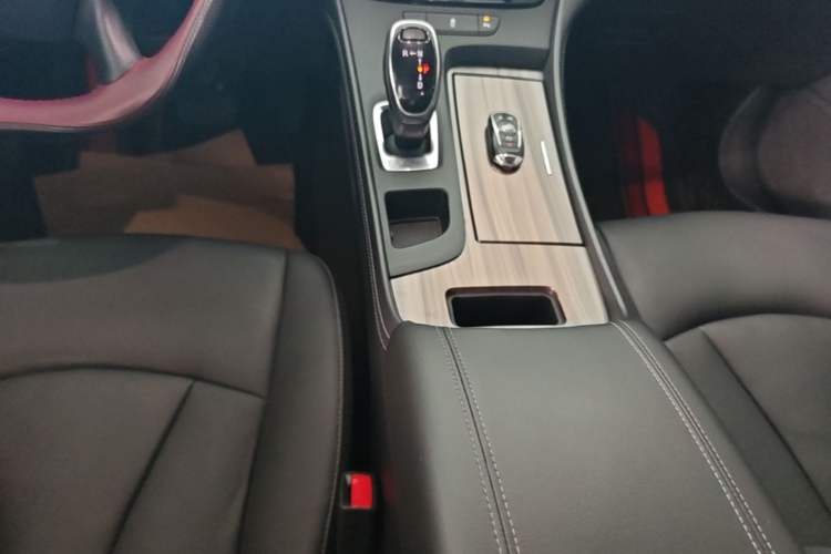 Used Buick LaCrosse 2021 652T Luxury Model Gear Lever