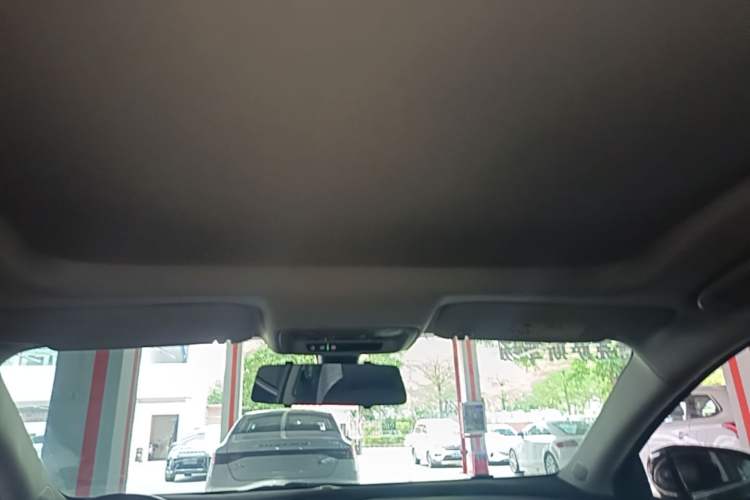 Used Buick LaCrosse 2021 652T Luxury Model Headliner
