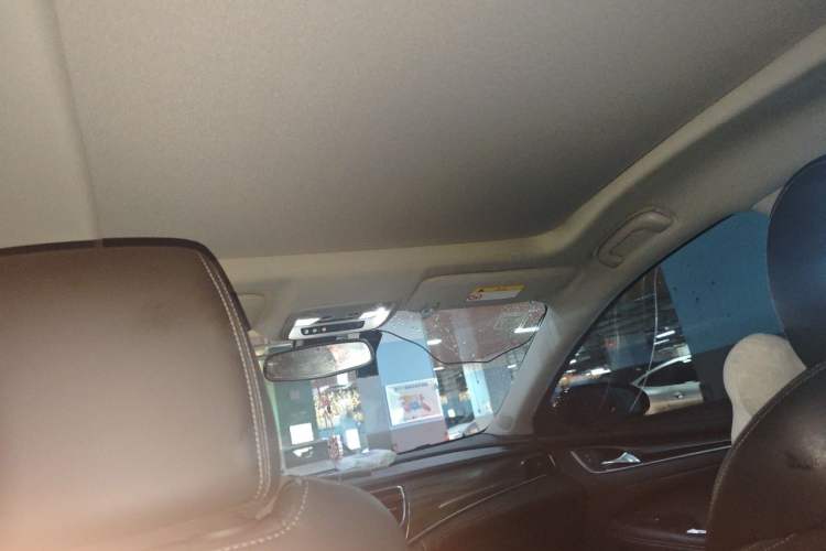 Used Buick LaCrosse 2021 652T Luxury Model Headliner