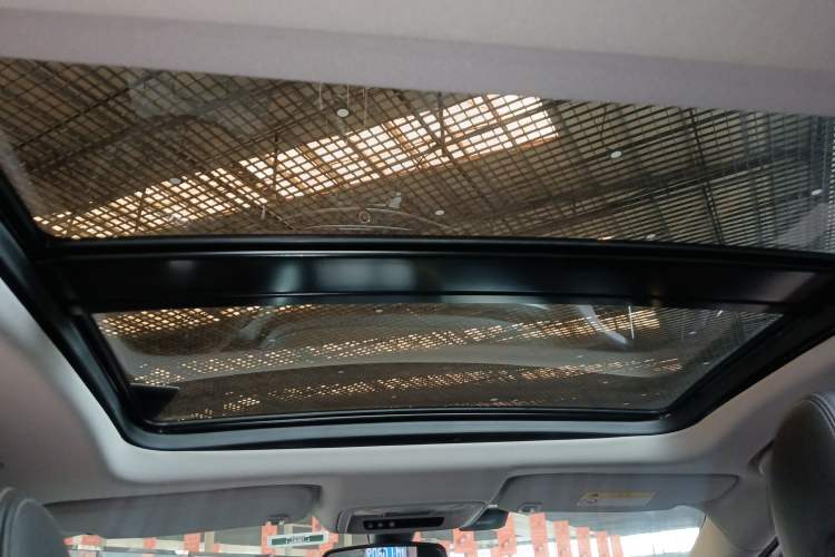 Used Buick LaCrosse 2021 652T Luxury Model Headliner