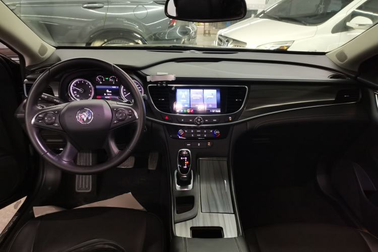Used Buick LaCrosse 2021 652T Luxury Model Interior 2