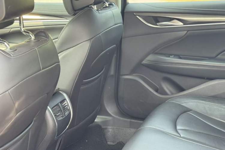 Used Buick LaCrosse 2021 652T Luxury Model Interior 2