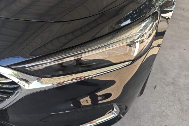 Used Buick LaCrosse 2021 652T Luxury Model Left Front Headlight