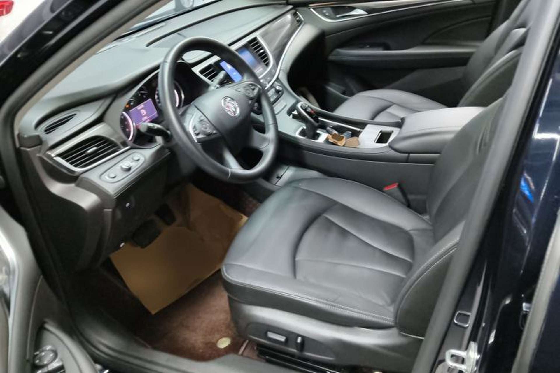 Used Buick LaCrosse 2021 652T Luxury Model Left Front Seat