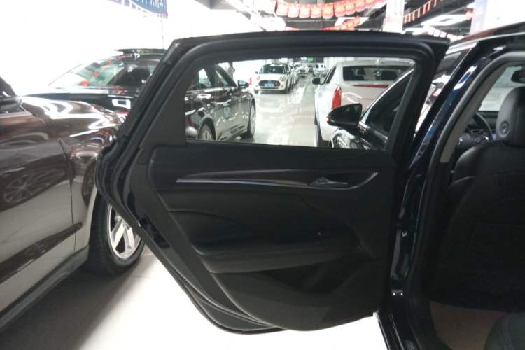 Used Buick LaCrosse 2021 652T Luxury Model Left Rear Door Interior