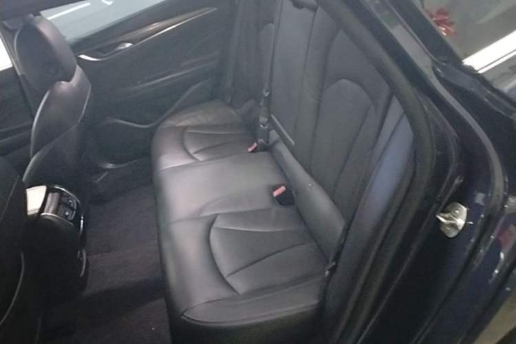 Used Buick LaCrosse 2021 552T Luxury Version Left Rear Seat