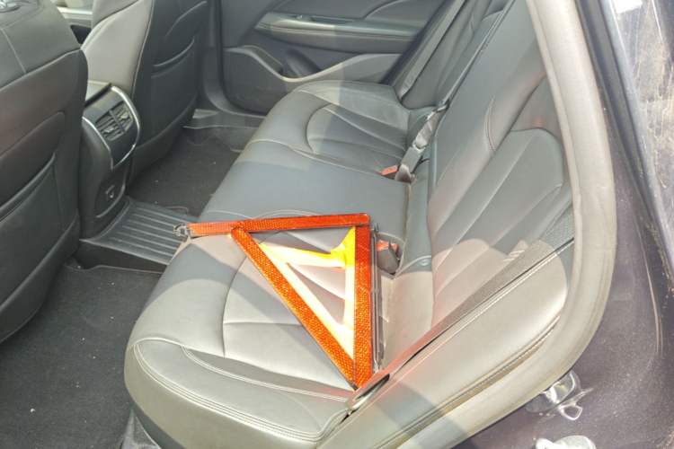 Used Buick LaCrosse 2021 652T Luxury Model Left Rear Seat