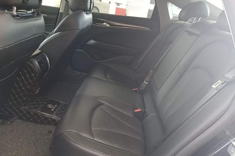 Used Buick LaCrosse 2021 552T Luxury Version Left Rear Seat