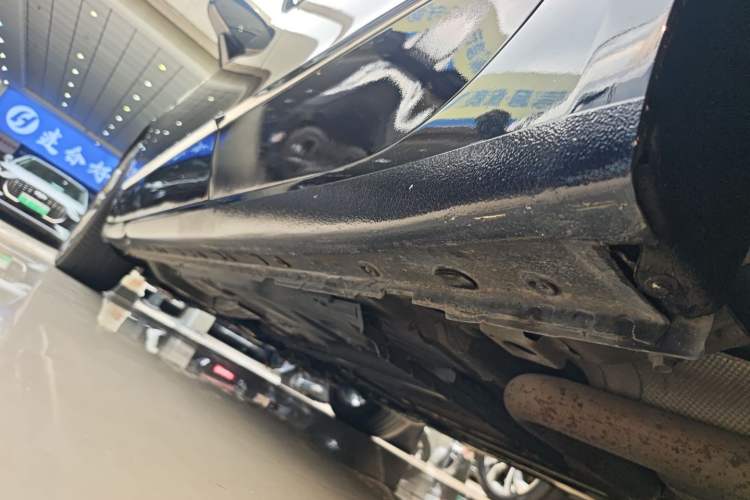 Used Buick LaCrosse 2021 652T Luxury Model Left Side Sill
