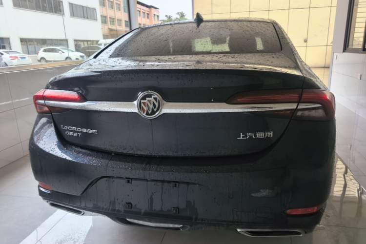 Used Buick LaCrosse 2021 652T Luxury Model Rear