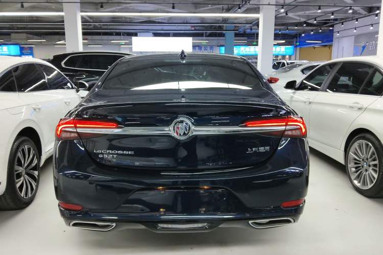 Used Buick LaCrosse 2021 652T Luxury Model Rear