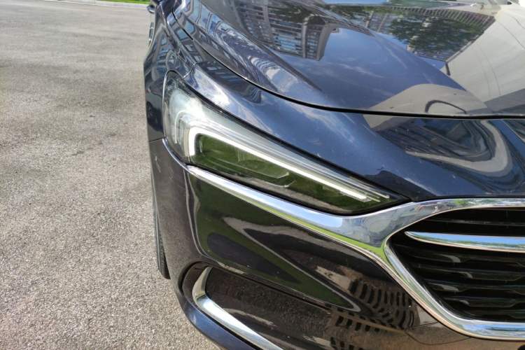 Used Buick LaCrosse 2021 552T Luxury Version Right Front Headlight