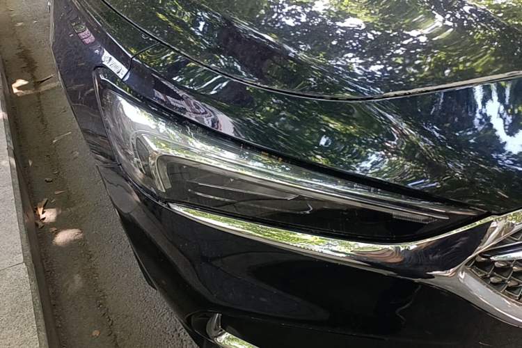 Used Buick LaCrosse 2021 652T Luxury Model Right Front Headlight
